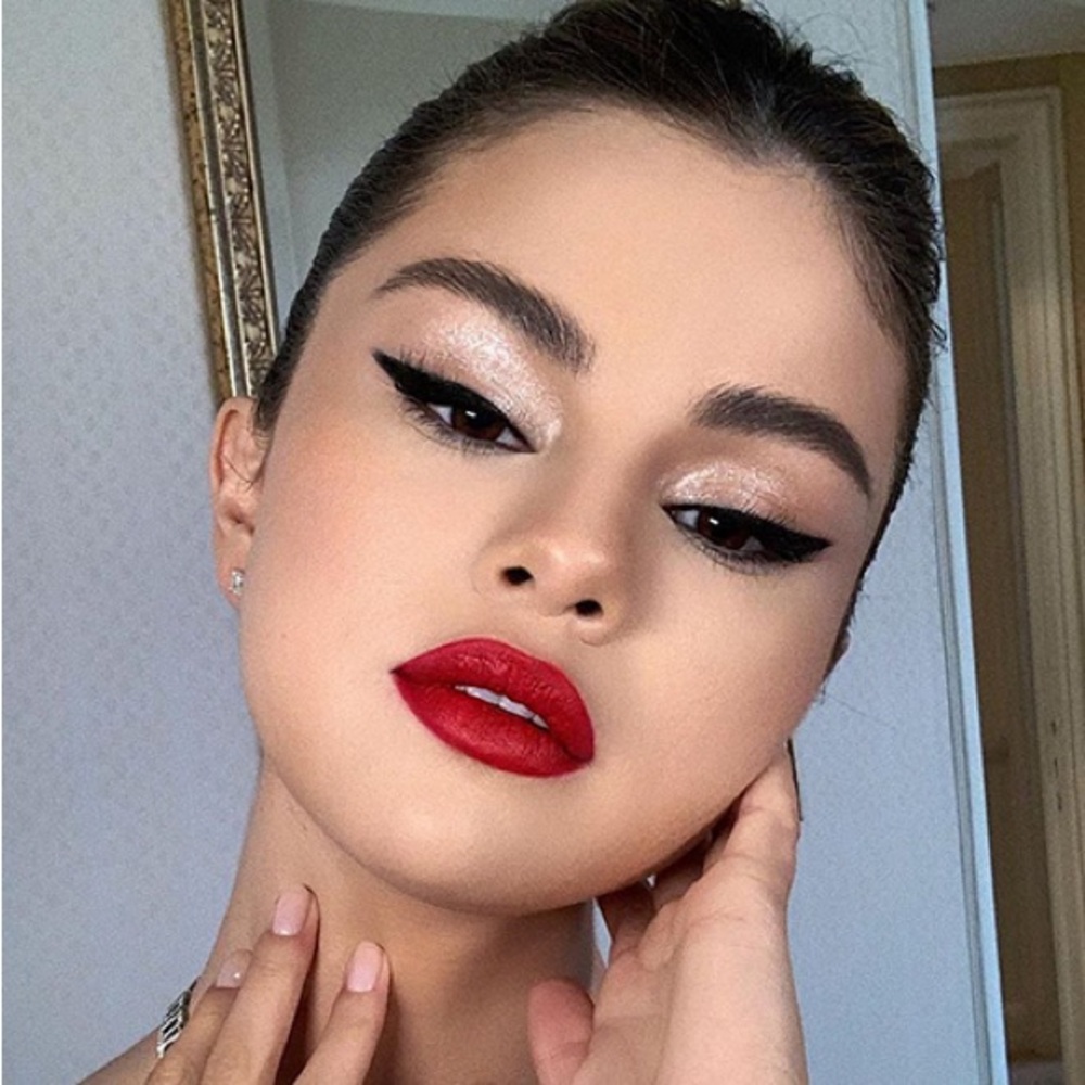 MAC Cosmetics - Picture 8 of 14